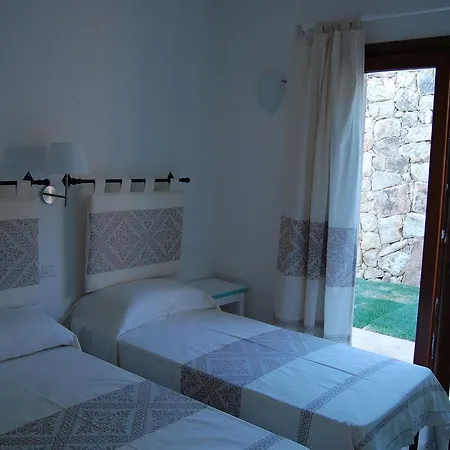 ル ヴィル レ サリーネ 4*