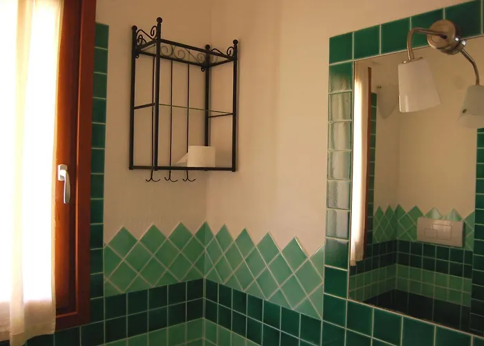 乐威乐沙林纳酒店 公寓式酒店 4*